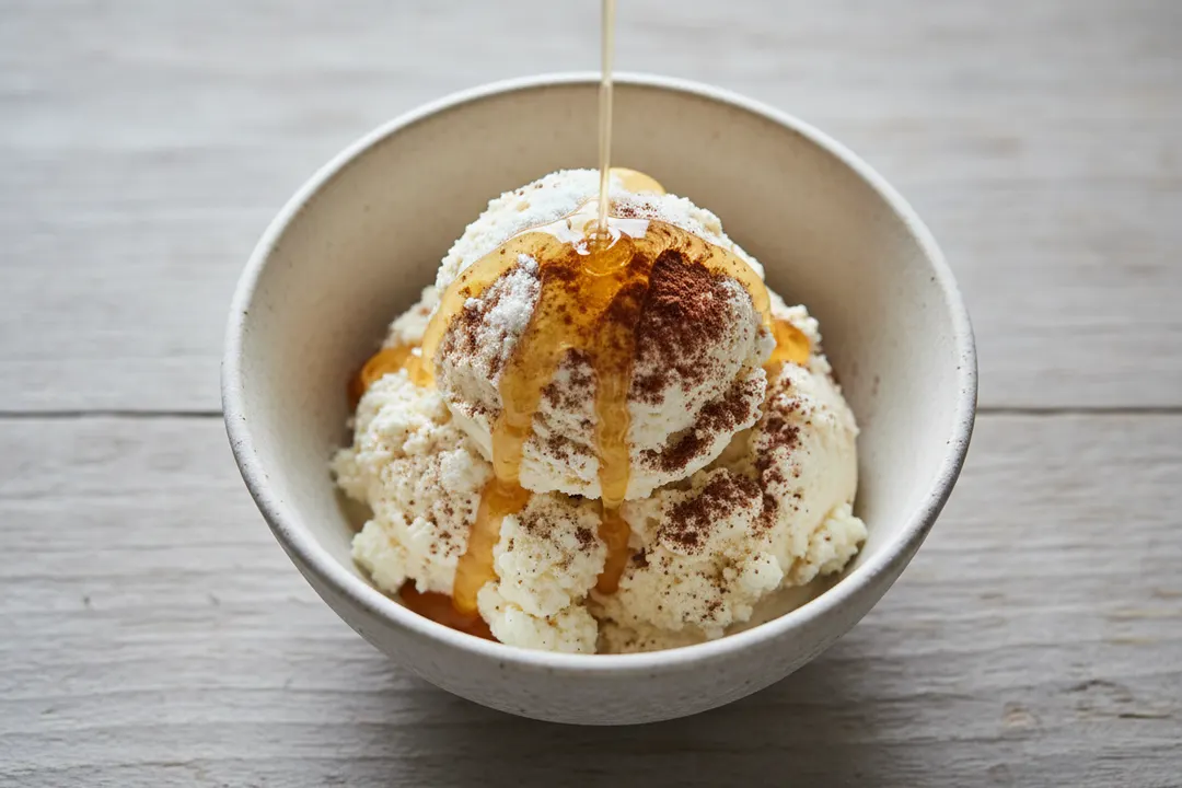 Hüttenkäse-Eis