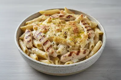 Hühnchen-Alfredo-Auflauf